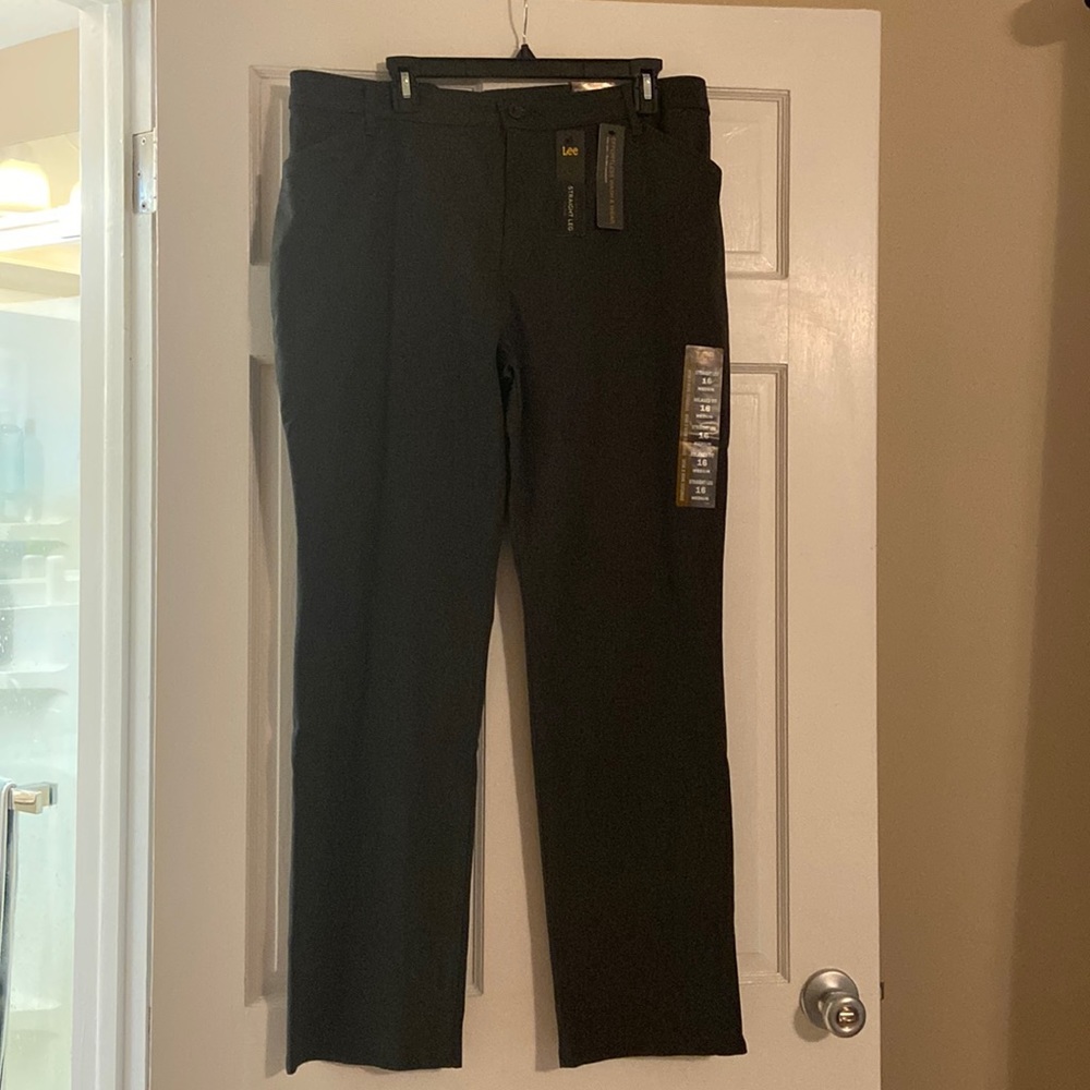 Lee Effortless Wash & Wear Trousers